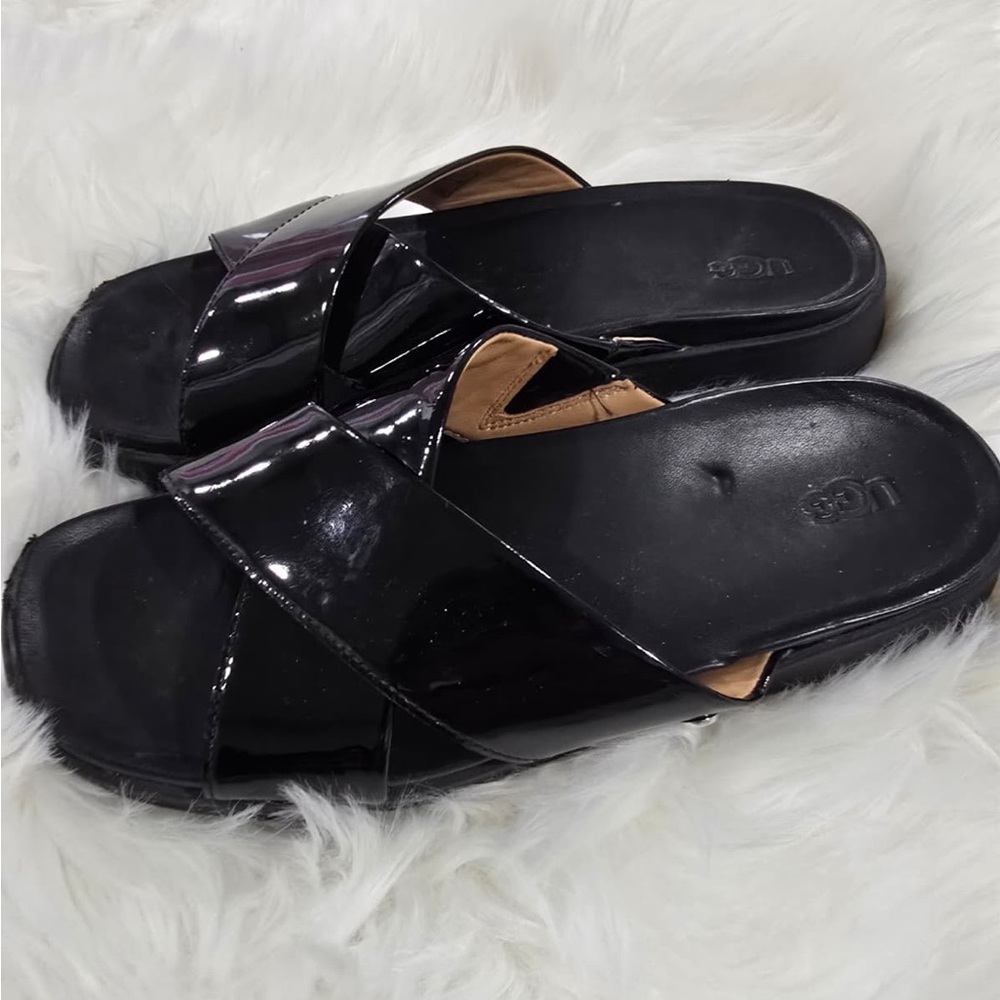 UGG Emily Women's Black Slide Sandals